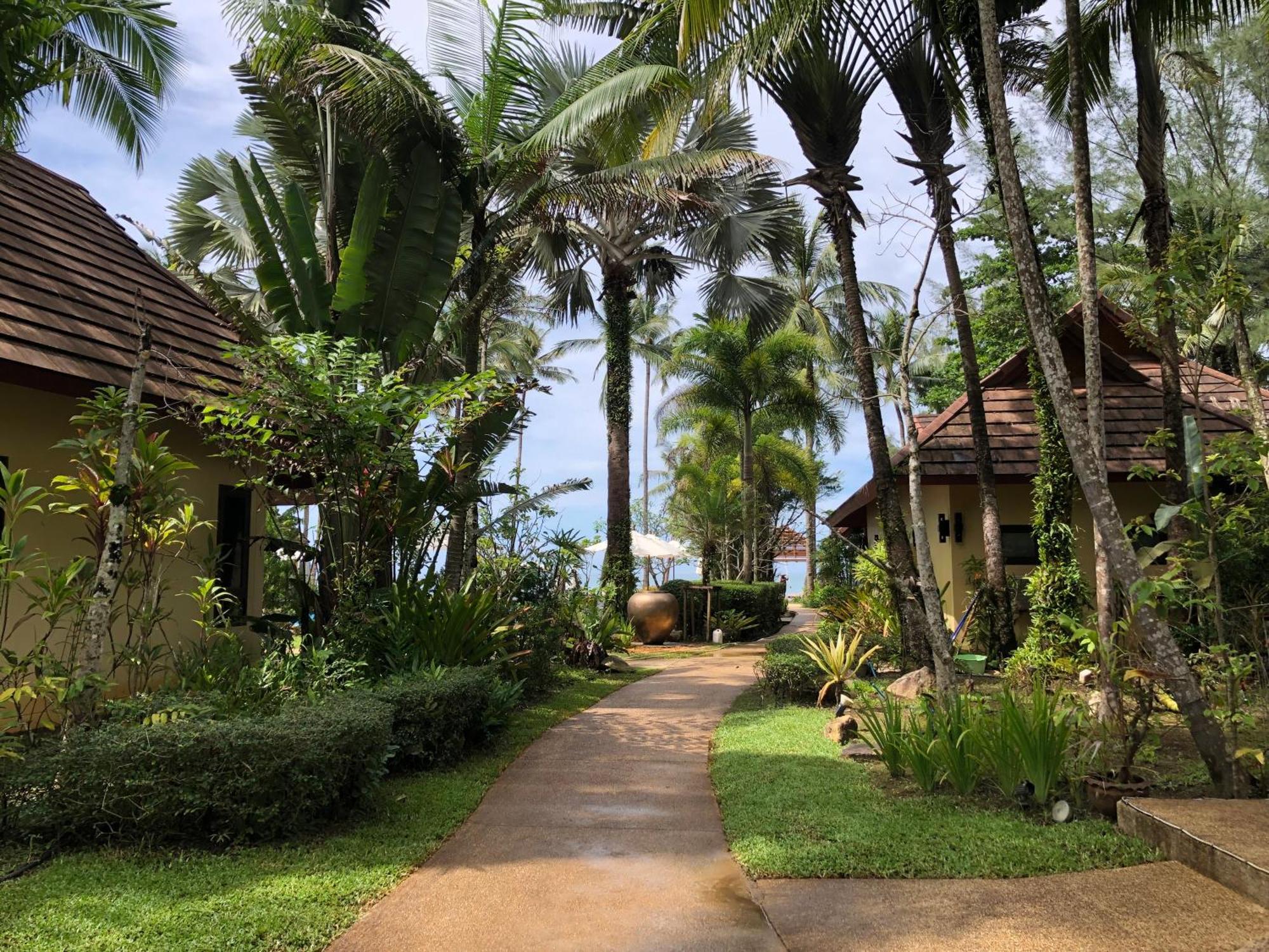 Nang Thong Beach Resort Khao Lak Buitenkant foto