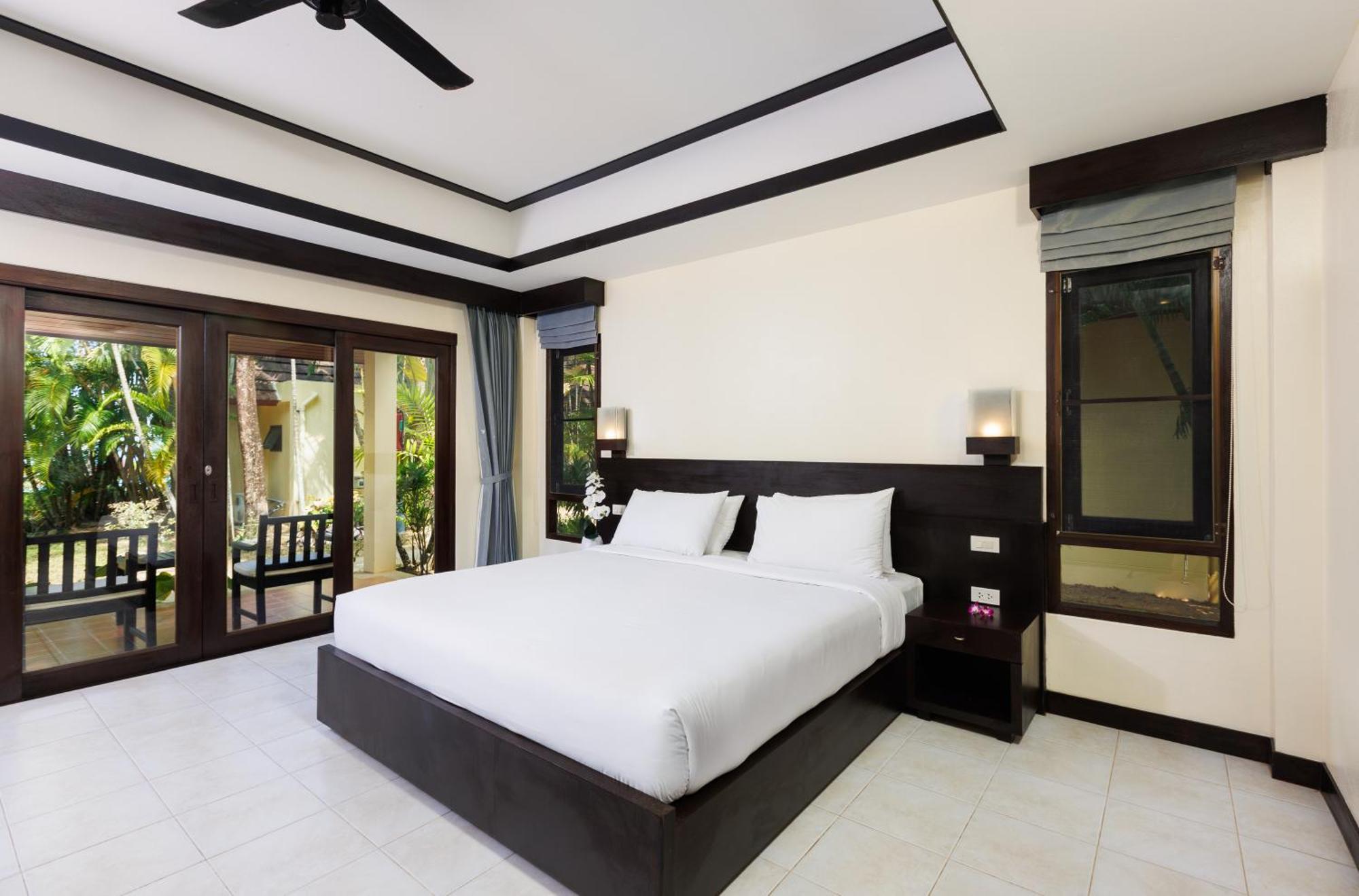 Nang Thong Beach Resort Khao Lak Buitenkant foto