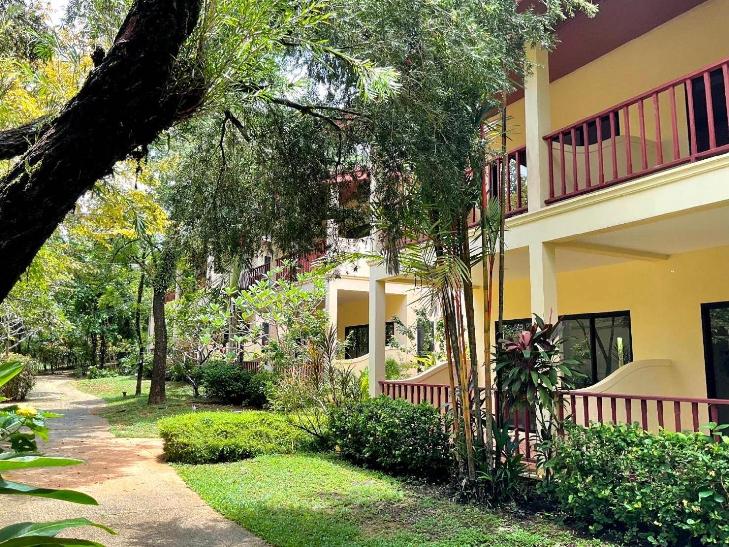 Nang Thong Beach Resort Khao Lak Buitenkant foto