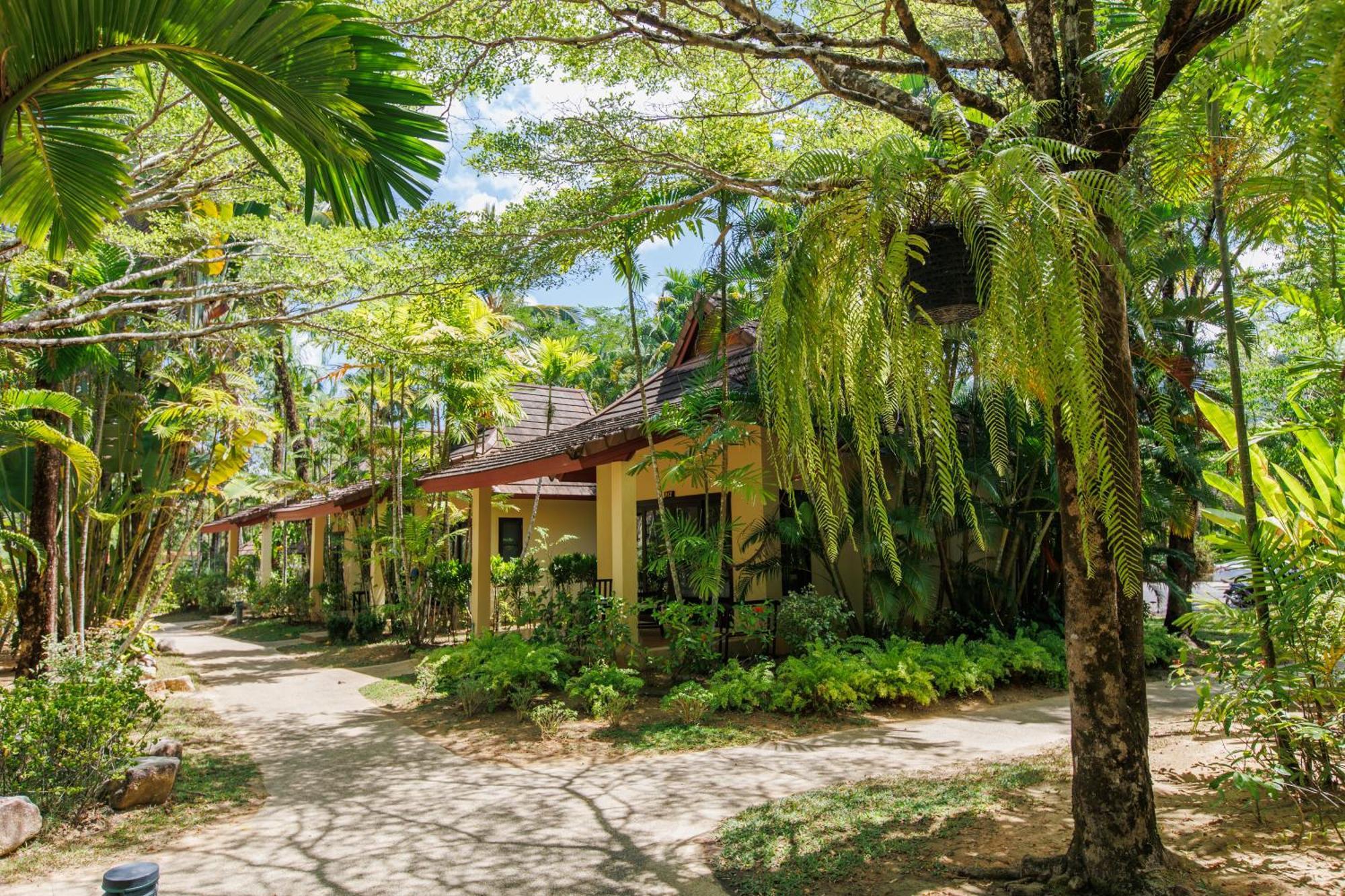Nang Thong Beach Resort Khao Lak Buitenkant foto